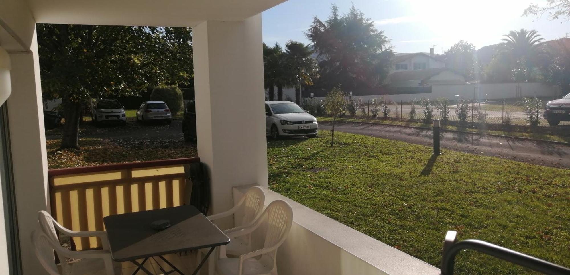 Centre, Commerces Et Nature A 5 Min A Pied Et Proche Thermes